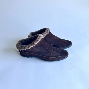 Aquatalia Brown Suede Genuine Leather Fur Lining Rubber Outsole Mules size 7.5